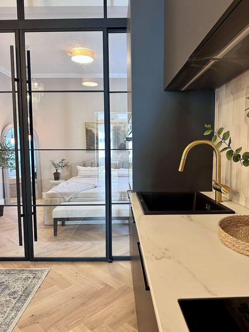 Predaj bytu 3-izbový 74 m², Schloßstrasse 38, Berlin-Charlottenburg, Berlín Predaj bytu 3-izbový 74 m², Schloßstrasse 38, Berlin-Charlottenburg, Berlín