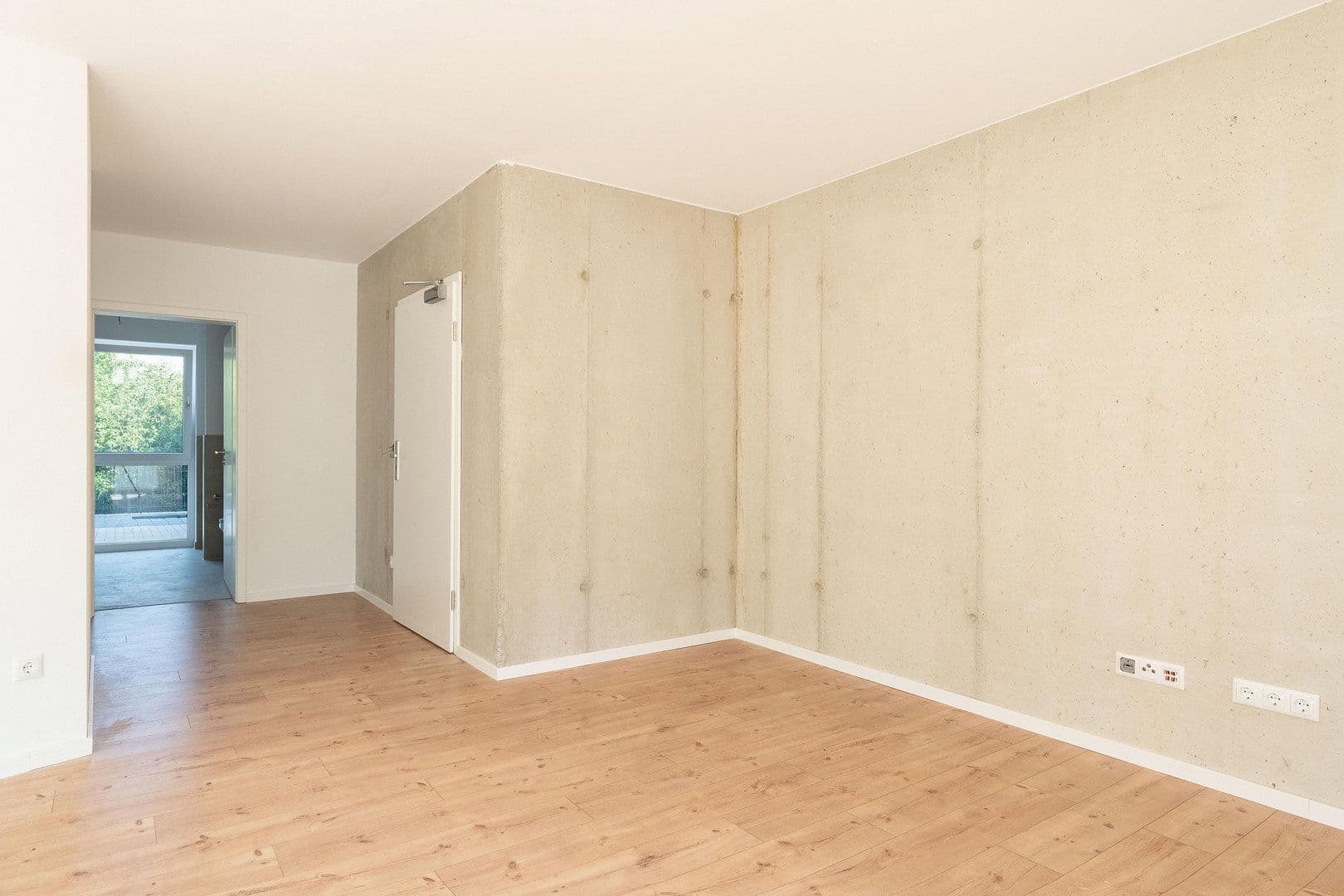 Prenájom bytu 1-izbový 84 m², Fichtelgebirgstraße 6, Sinzing, Bavorsko Prenájom bytu 1-izbový 84 m², Fichtelgebirgstraße 6, Sinzing, Bavorsko