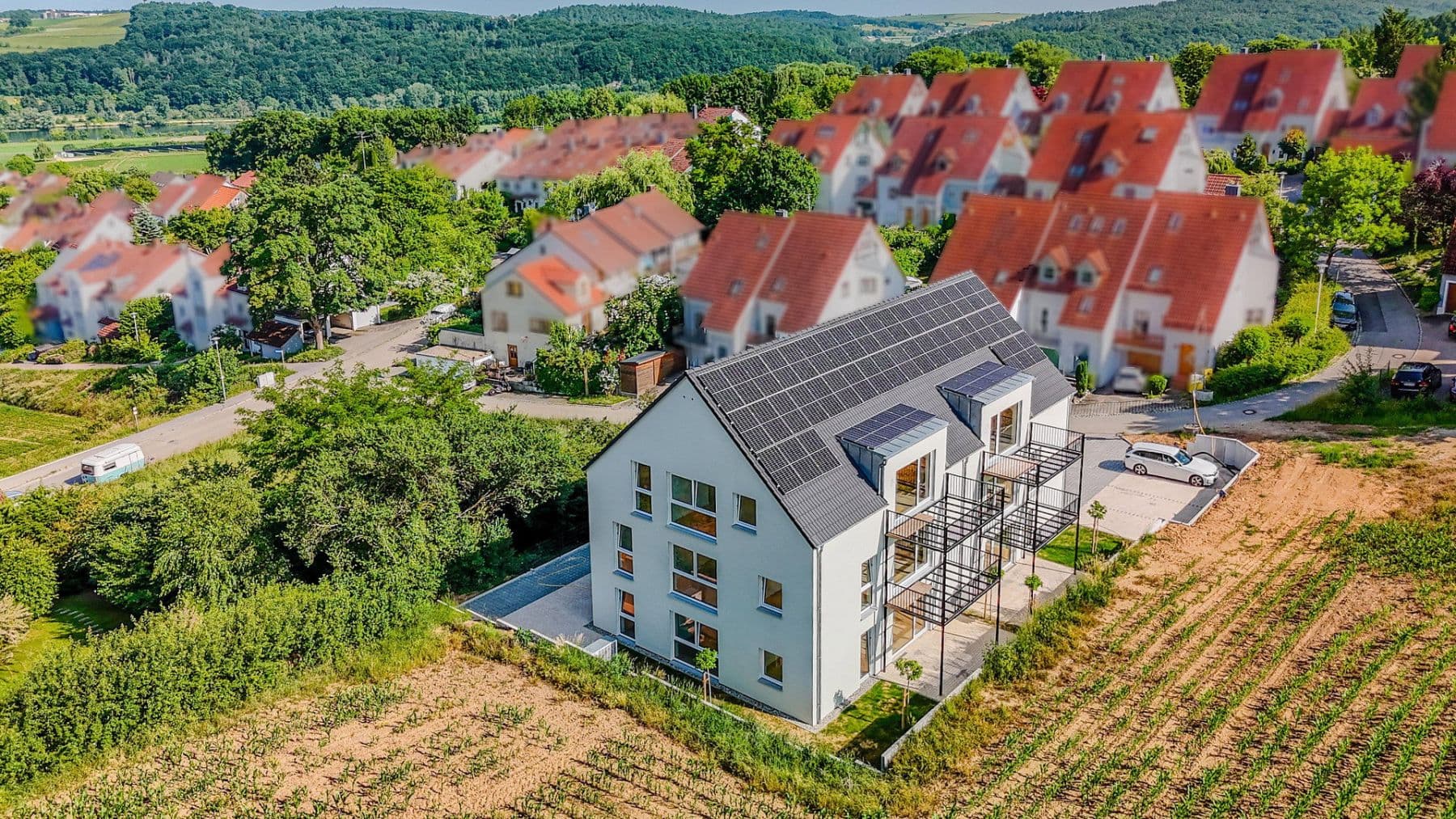 Prenájom bytu 1-izbový 84 m², Fichtelgebirgstraße 6, Sinzing, Bavorsko Prenájom bytu 1-izbový 84 m², Fichtelgebirgstraße 6, Sinzing, Bavorsko