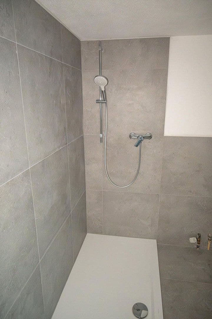 Prenájom domu 130 m², pozemek 70 m², Jungmayrplatz 4, Bad Tölz, Bavorsko Prenájom domu 130 m², pozemek 70 m², Jungmayrplatz 4, Bad Tölz, Bavorsko