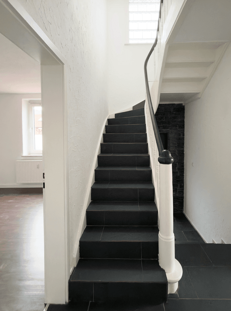 Predaj domu 179 m², pozemek 110 m², Waldalgesheim, Porýnie-Falcko Predaj domu 179 m², pozemek 110 m², Waldalgesheim, Porýnie-Falcko