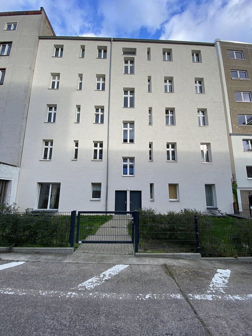 Prenájom bytu 1-izbový 40 m², Magdalenenstraße 21, Berlin, Berlín Prenájom bytu 1-izbový 40 m², Magdalenenstraße 21, Berlin, Berlín