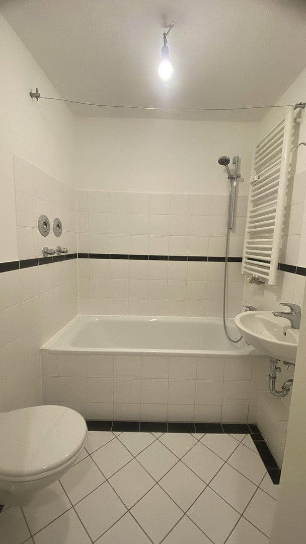 Prenájom bytu 3-izbový 61 m², Vordere Ledergasse 0, Nürnberg, Bavorsko Prenájom bytu 3-izbový 61 m², Vordere Ledergasse 0, Nürnberg, Bavorsko