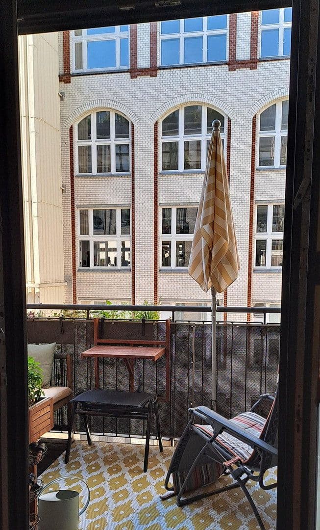 Predaj bytu 1-izbový 63 m², Berlin, Berlín Predaj bytu 1-izbový 63 m², Berlin, Berlín