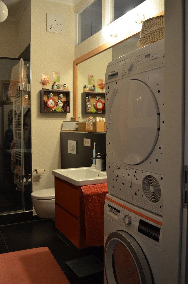 Predaj bytu 1-izbový 63 m², Berlin, Berlín Predaj bytu 1-izbový 63 m², Berlin, Berlín