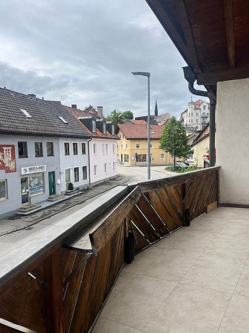 Prenájom bytu 2-izbový 59 m², Traunstein, Bavorsko Prenájom bytu 2-izbový 59 m², Traunstein, Bavorsko