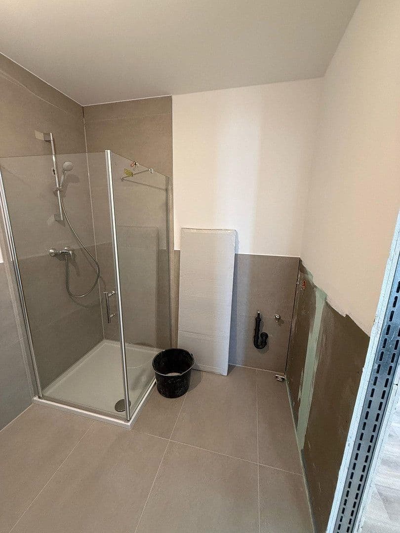 Prenájom bytu 3-izbový 102 m², Klevstr. 4, Troisdorf, Severné Porýnie - Westfálsko Prenájom bytu 3-izbový 102 m², Klevstr. 4, Troisdorf, Severné Porýnie - Westfálsko