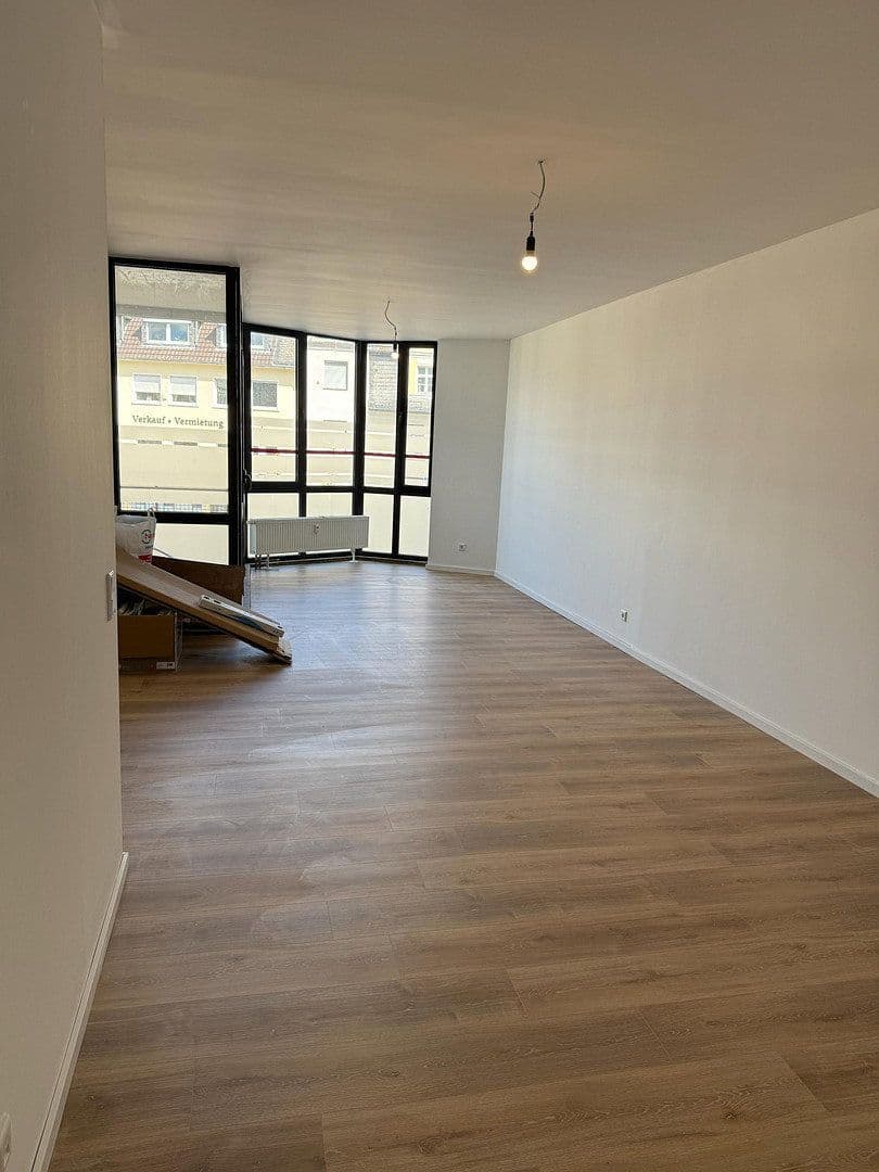 Prenájom bytu 3-izbový 102 m², Klevstr. 4, Troisdorf, Severné Porýnie - Westfálsko Prenájom bytu 3-izbový 102 m², Klevstr. 4, Troisdorf, Severné Porýnie - Westfálsko