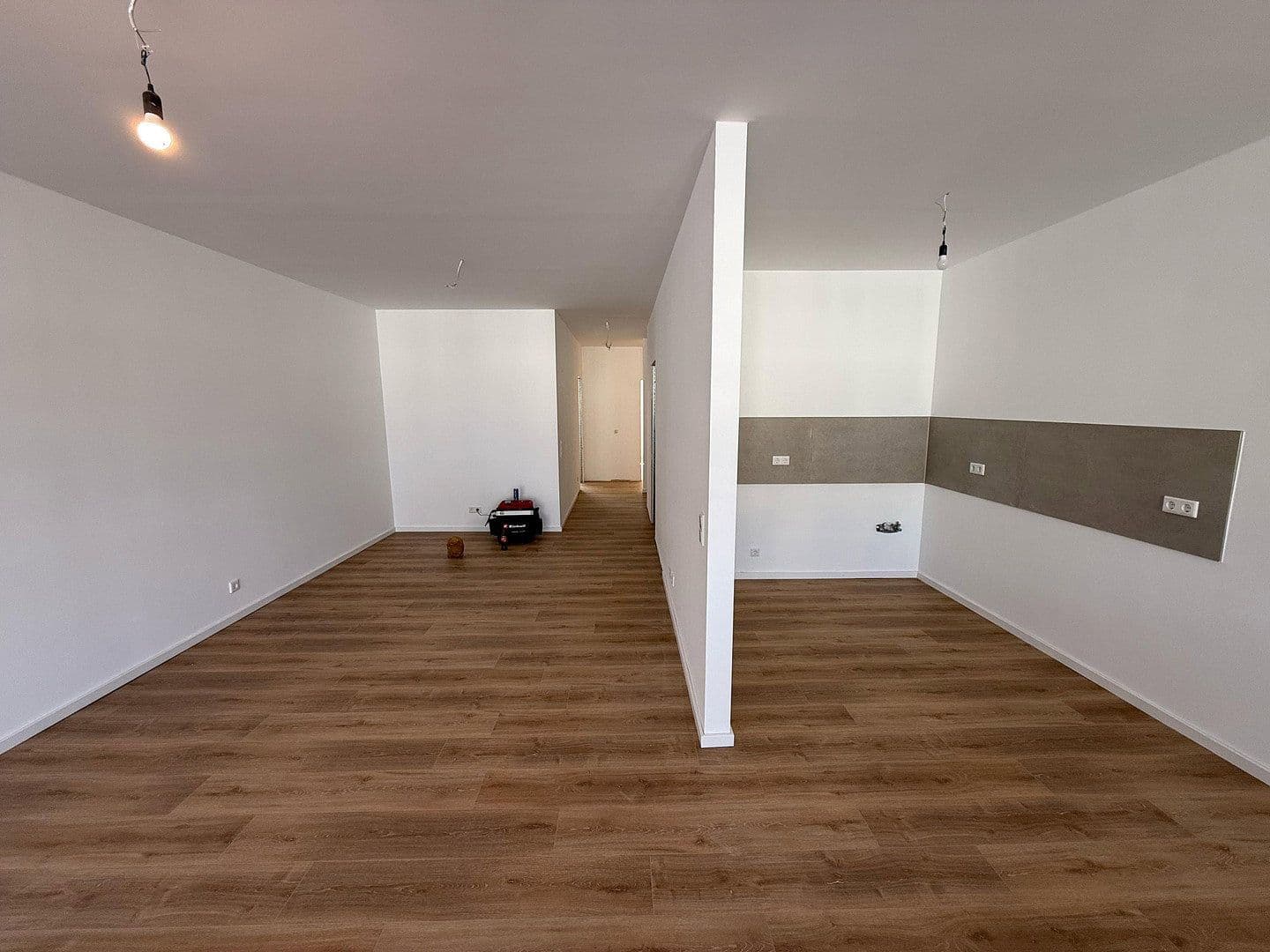Prenájom bytu 3-izbový 102 m², Klevstr. 4, Troisdorf, Severné Porýnie - Westfálsko Prenájom bytu 3-izbový 102 m², Klevstr. 4, Troisdorf, Severné Porýnie - Westfálsko