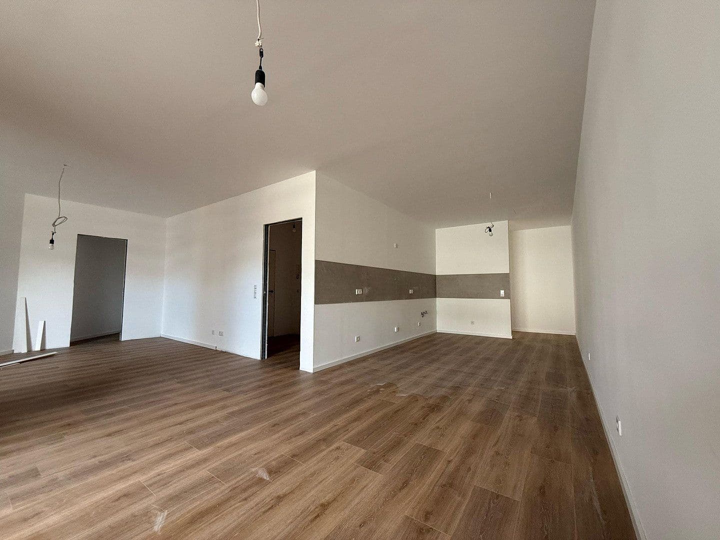 Prenájom bytu 3-izbový 102 m², Kölner Platz 2, Troisdorf, Severné Porýnie - Westfálsko Prenájom bytu 3-izbový 102 m², Kölner Platz 2, Troisdorf, Severné Porýnie - Westfálsko