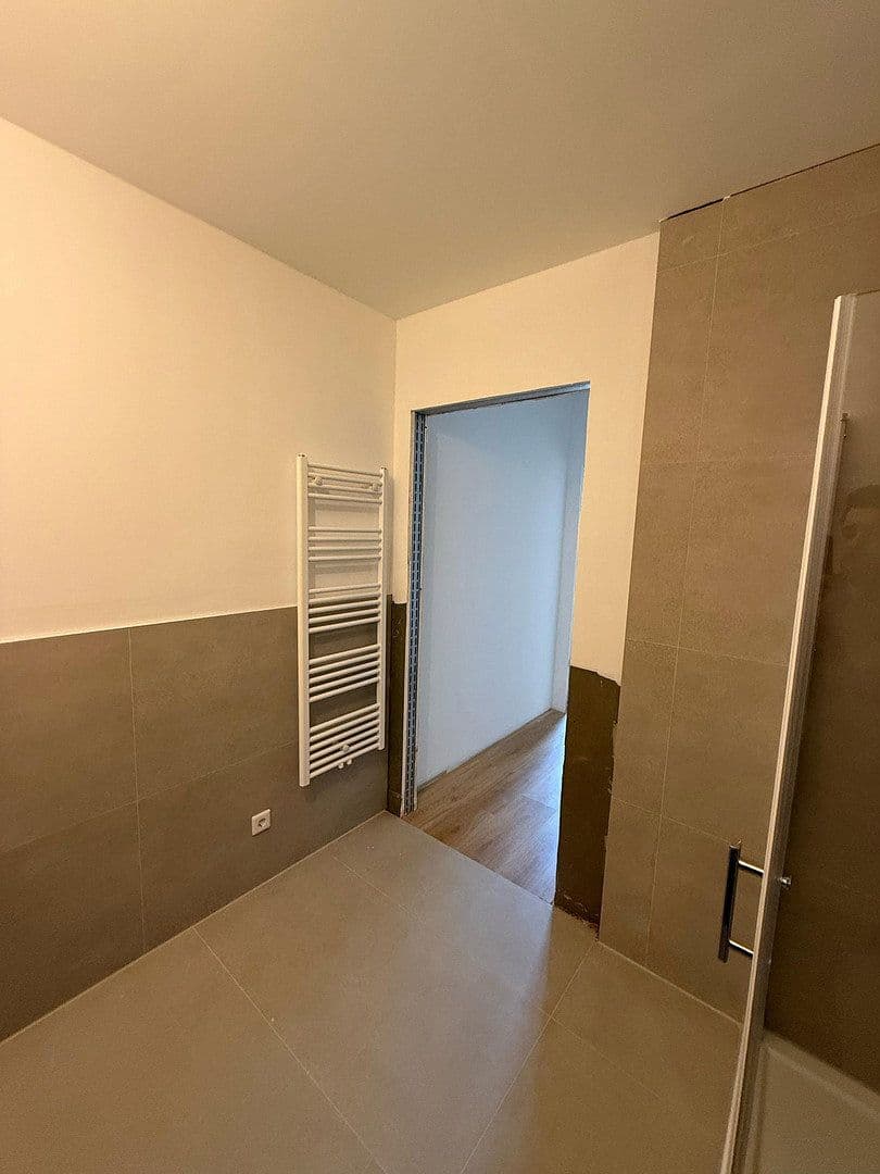 Prenájom bytu 3-izbový 102 m², Kölner Platz 2, Troisdorf, Severné Porýnie - Westfálsko Prenájom bytu 3-izbový 102 m², Kölner Platz 2, Troisdorf, Severné Porýnie - Westfálsko