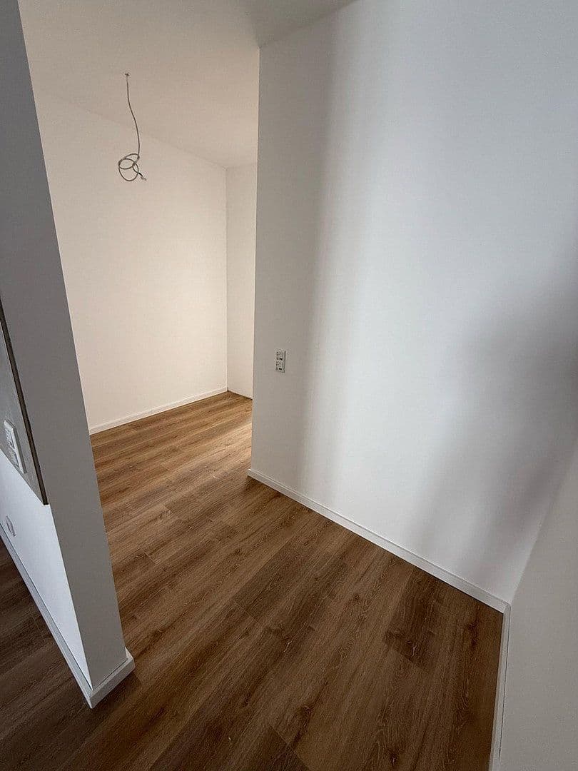 Prenájom bytu 3-izbový 102 m², Kölner Platz 2, Troisdorf, Severné Porýnie - Westfálsko Prenájom bytu 3-izbový 102 m², Kölner Platz 2, Troisdorf, Severné Porýnie - Westfálsko
