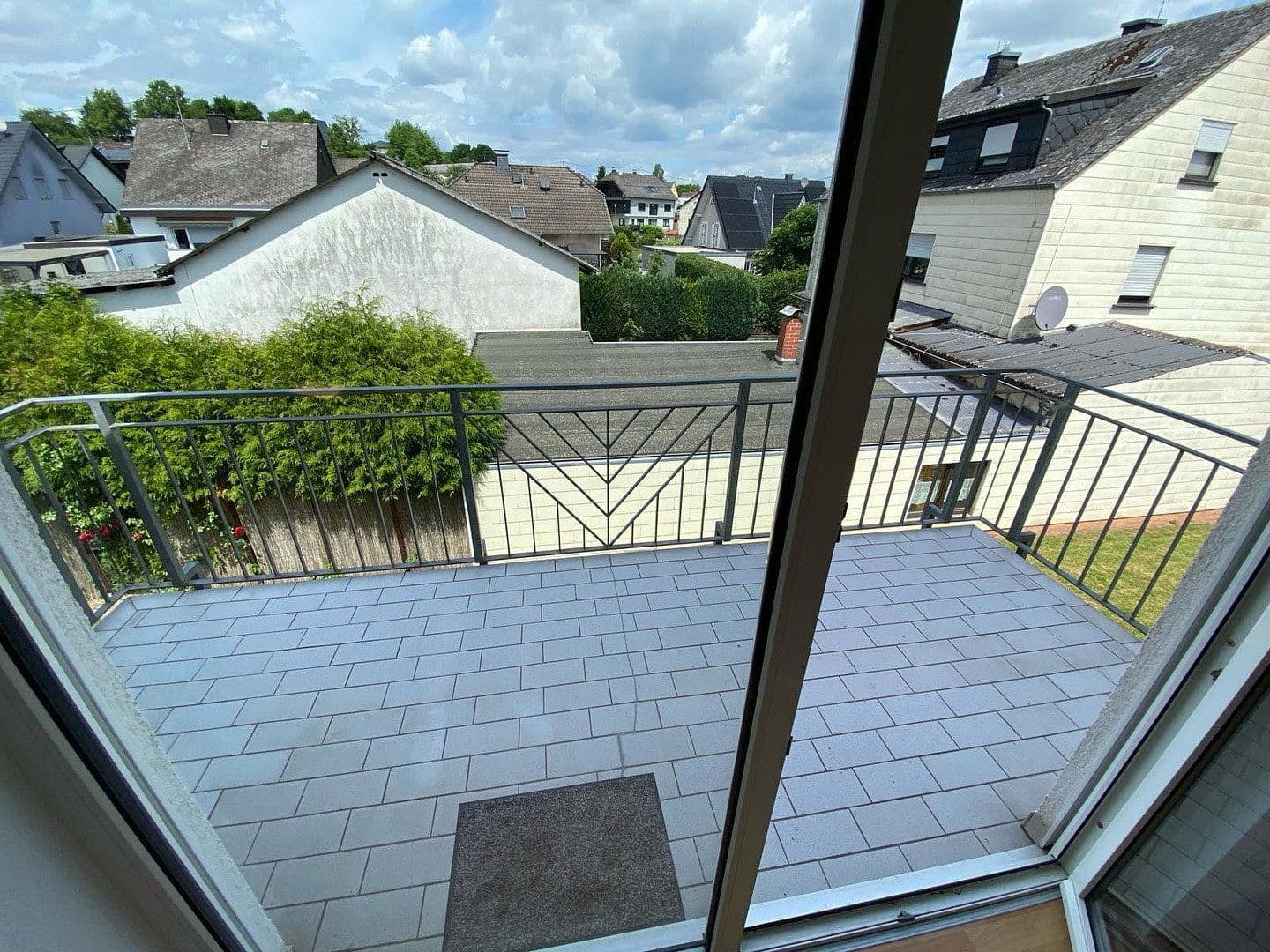 Prenájom bytu 3-izbový 82 m², Bergstraße 14, Sehlem, Porýnie-Falcko Prenájom bytu 3-izbový 82 m², Bergstraße 14, Sehlem, Porýnie-Falcko