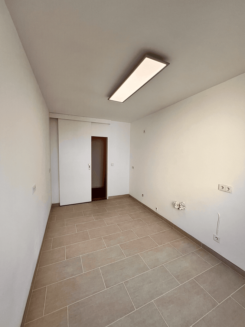 Prenájom bytu 3-izbový 94 m², Elsa/Brändströmsrtr 74, Nürnberg, Bavorsko Prenájom bytu 3-izbový 94 m², Elsa/Brändströmsrtr 74, Nürnberg, Bavorsko