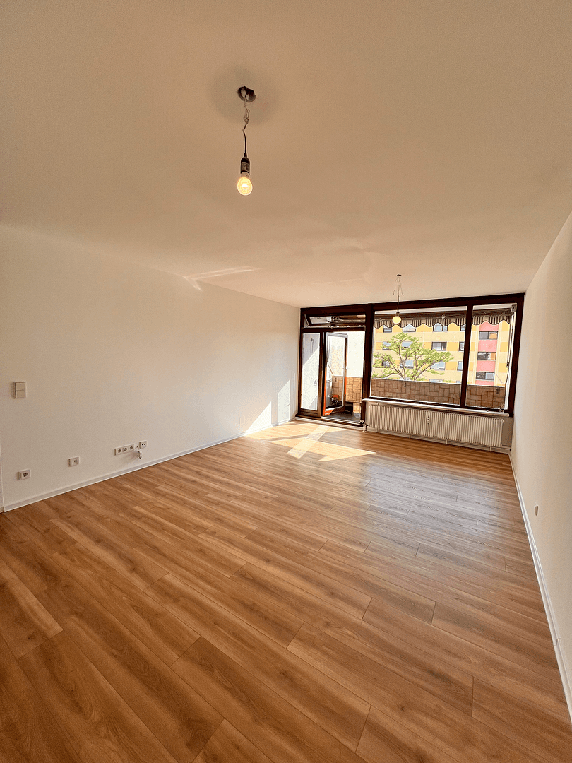 Prenájom bytu 3-izbový 94 m², Elsa/Brändströmsrtr 74, Nürnberg, Bavorsko Prenájom bytu 3-izbový 94 m², Elsa/Brändströmsrtr 74, Nürnberg, Bavorsko