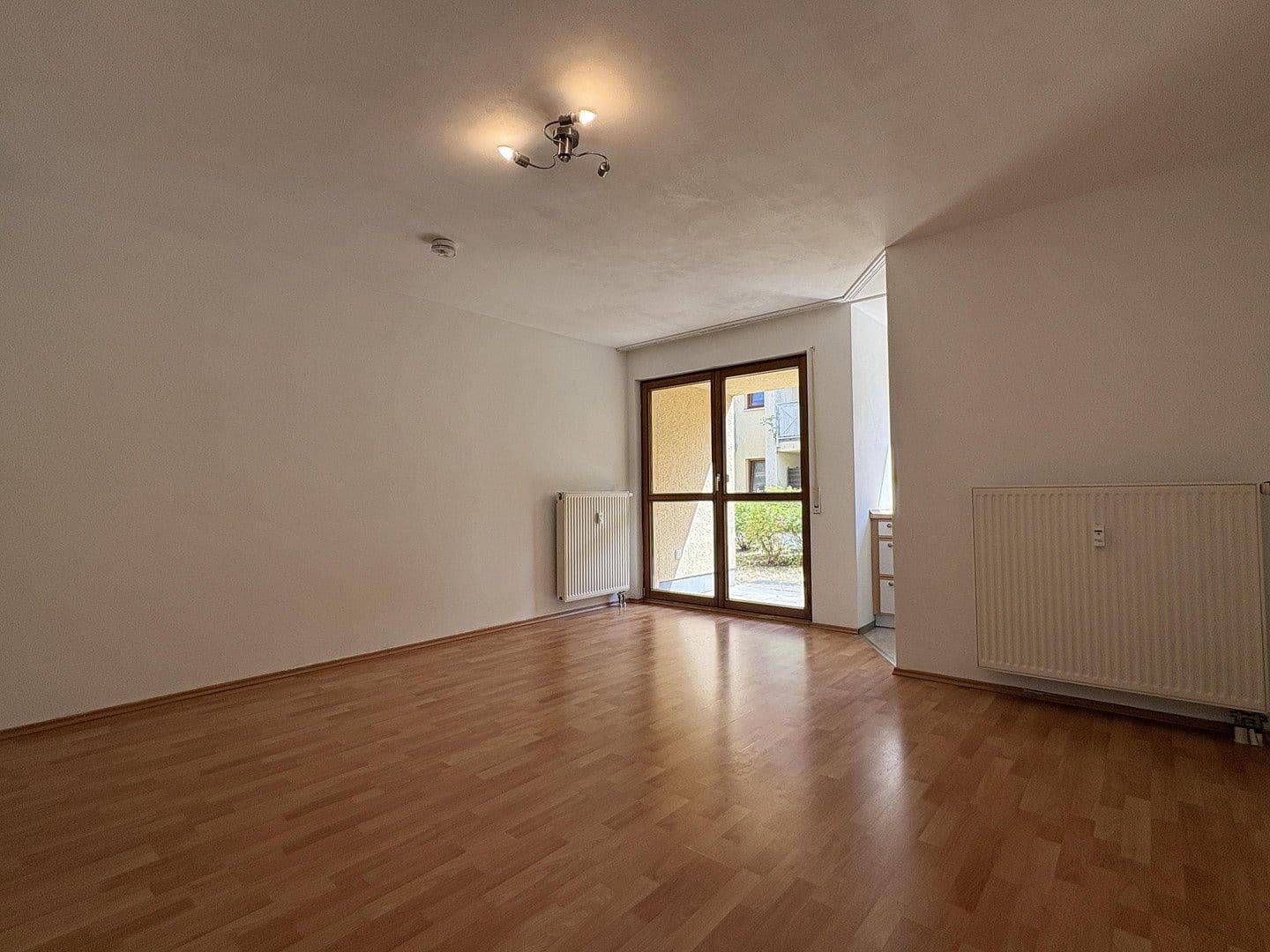 Prenájom bytu 1-izbový 30 m², Waaggasse 14, Baiersdorf, Bavorsko Prenájom bytu 1-izbový 30 m², Waaggasse 14, Baiersdorf, Bavorsko