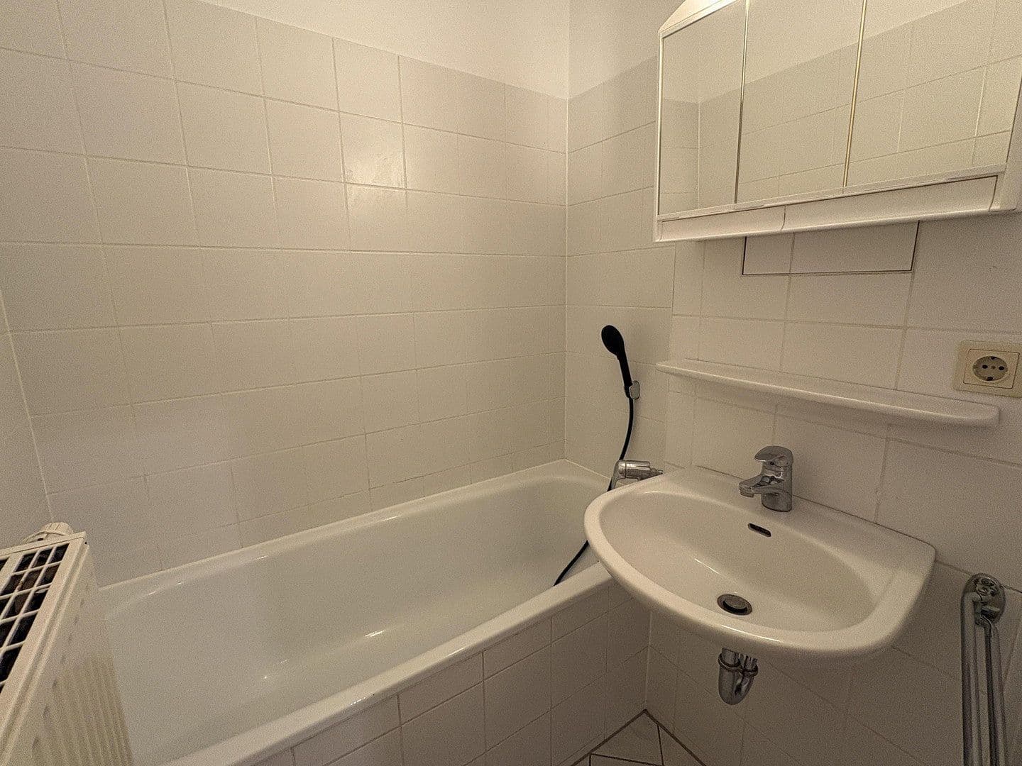 Prenájom bytu 1-izbový 30 m², Waaggasse 14, Baiersdorf, Bavorsko Prenájom bytu 1-izbový 30 m², Waaggasse 14, Baiersdorf, Bavorsko