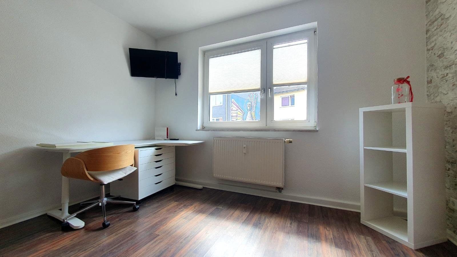 Prenájom bytu 2-izbový 62 m², Escherstraße 60, Köln, Severné Porýnie - Westfálsko Prenájom bytu 2-izbový 62 m², Escherstraße 60, Köln, Severné Porýnie - Westfálsko