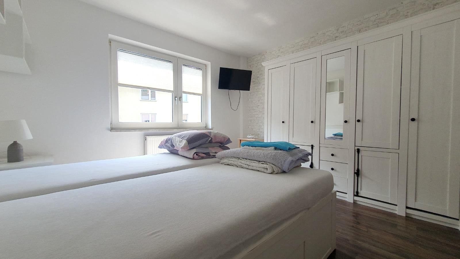 Prenájom bytu 2-izbový 62 m², Escherstraße 60, Köln, Severné Porýnie - Westfálsko Prenájom bytu 2-izbový 62 m², Escherstraße 60, Köln, Severné Porýnie - Westfálsko