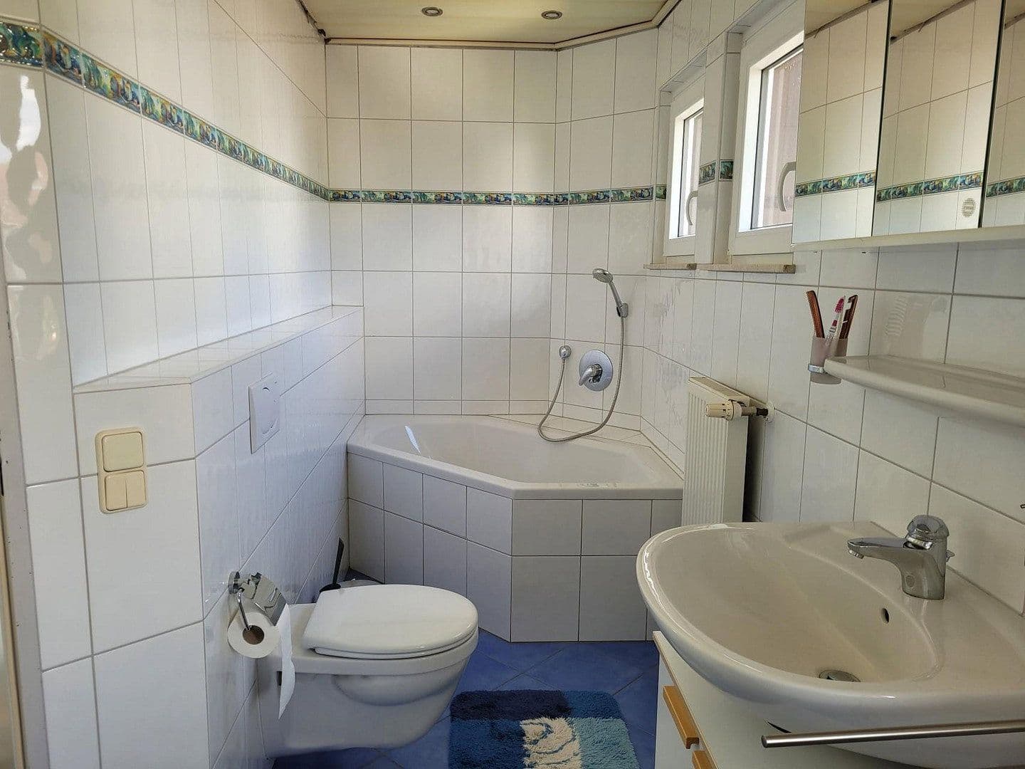 Predaj domu 167 m², pozemek 944 m², Hans-Böckler-Str. 24, Ludwigshafen am Rhein, Porýnie-Falcko Predaj domu 167 m², pozemek 944 m², Hans-Böckler-Str. 24, Ludwigshafen am Rhein, Porýnie-Falcko
