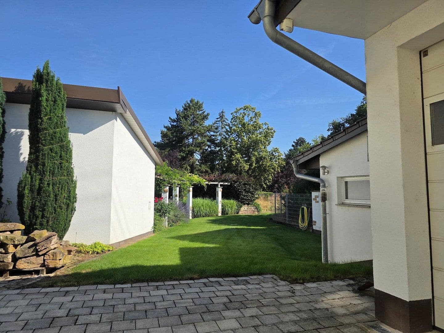 Predaj domu 167 m², pozemek 944 m², Hans-Böckler-Str. 24, Ludwigshafen am Rhein, Porýnie-Falcko Predaj domu 167 m², pozemek 944 m², Hans-Böckler-Str. 24, Ludwigshafen am Rhein, Porýnie-Falcko
