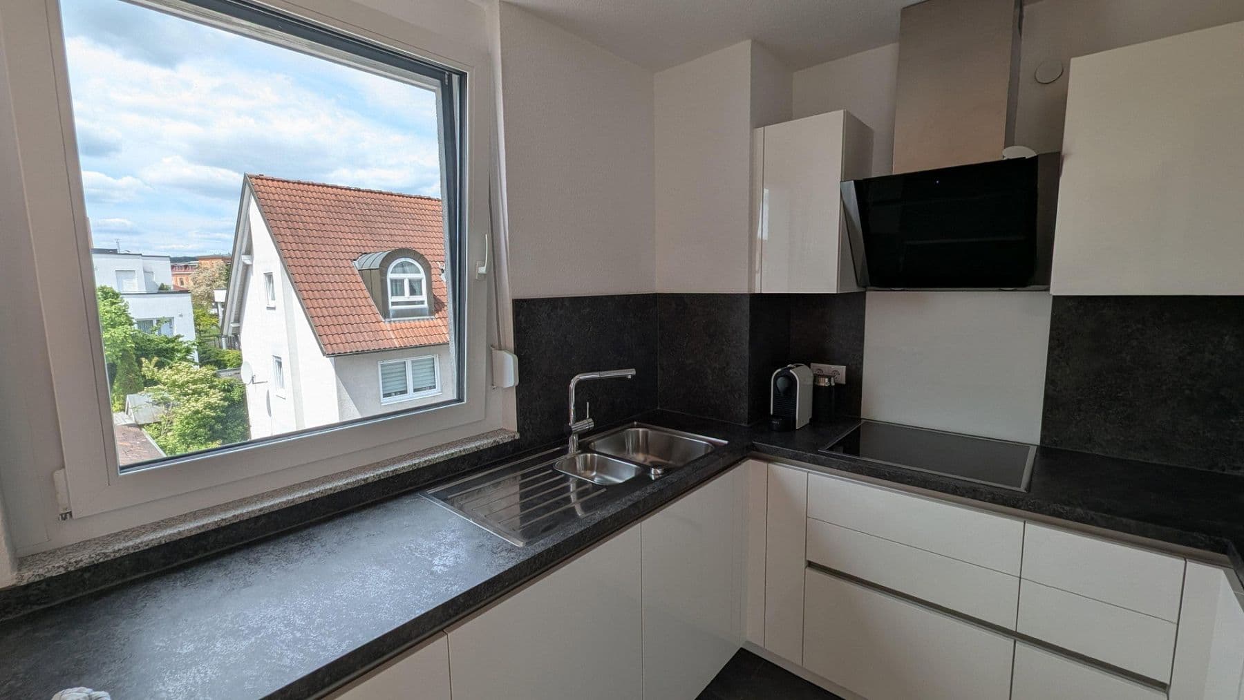 Predaj bytu 3-izbový 91 m², Herrenberg, Bádensko-Wurttembersko Predaj bytu 3-izbový 91 m², Herrenberg, Bádensko-Wurttembersko