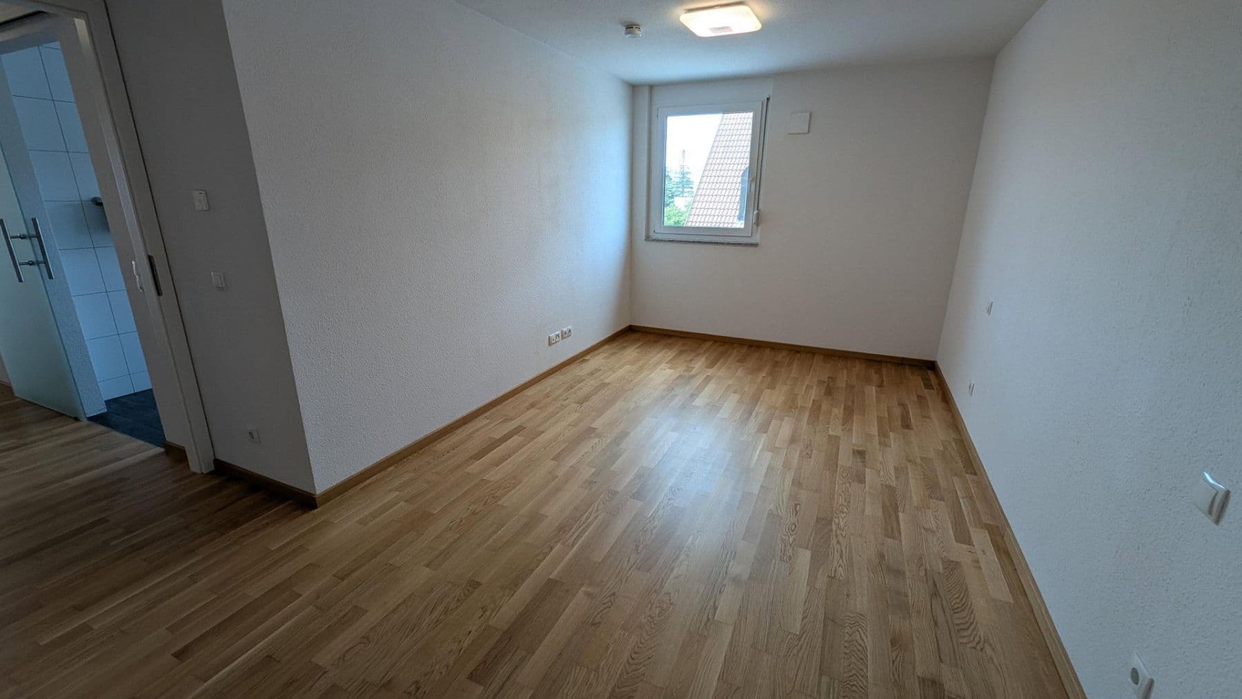 Predaj bytu 3-izbový 91 m², Herrenberg, Bádensko-Wurttembersko Predaj bytu 3-izbový 91 m², Herrenberg, Bádensko-Wurttembersko