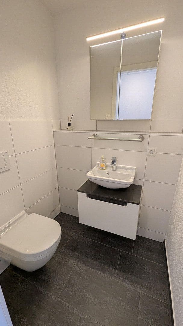 Predaj bytu 3-izbový 91 m², Herrenberg, Bádensko-Wurttembersko Predaj bytu 3-izbový 91 m², Herrenberg, Bádensko-Wurttembersko