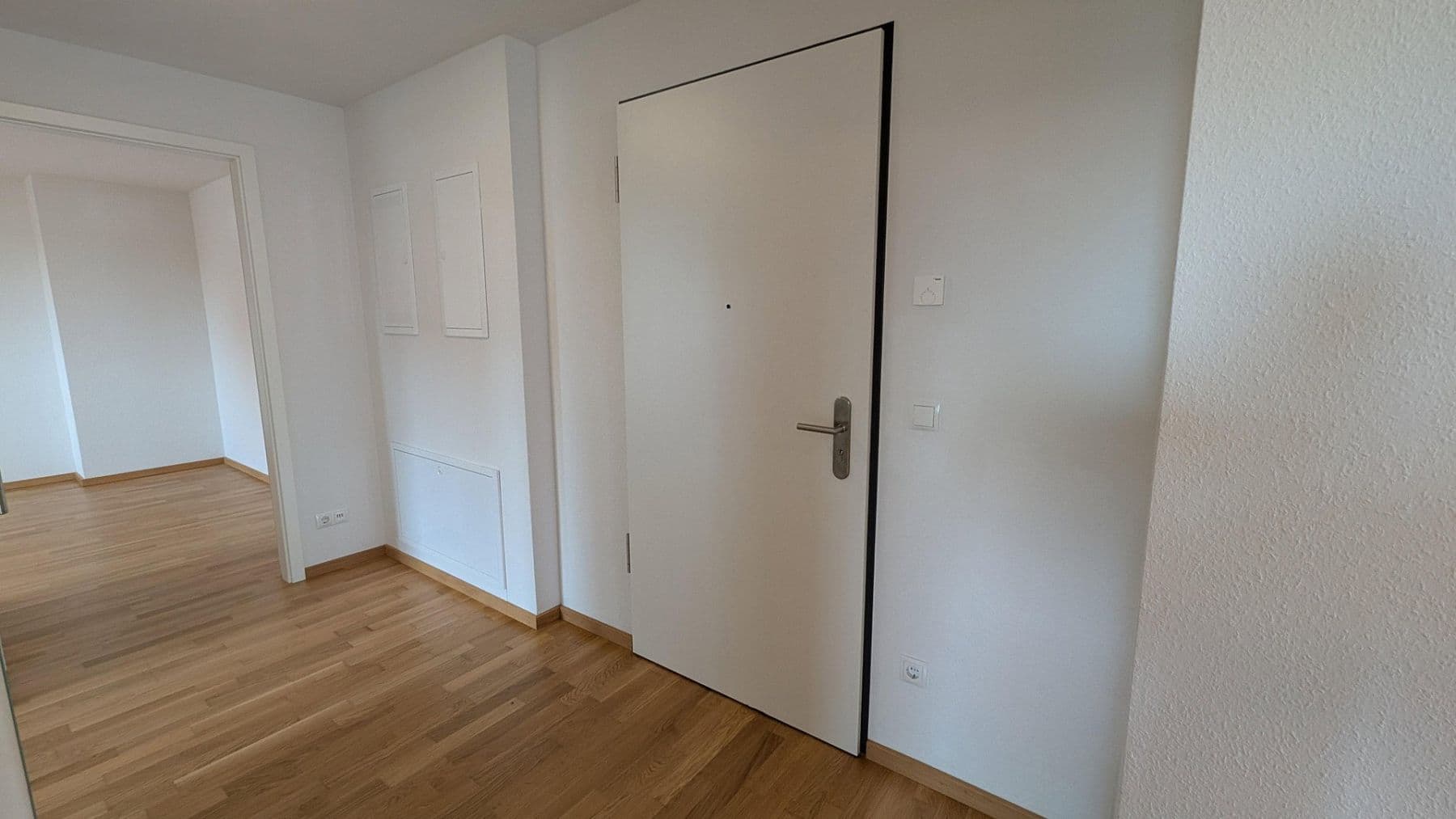 Predaj bytu 3-izbový 91 m², Herrenberg, Bádensko-Wurttembersko Predaj bytu 3-izbový 91 m², Herrenberg, Bádensko-Wurttembersko