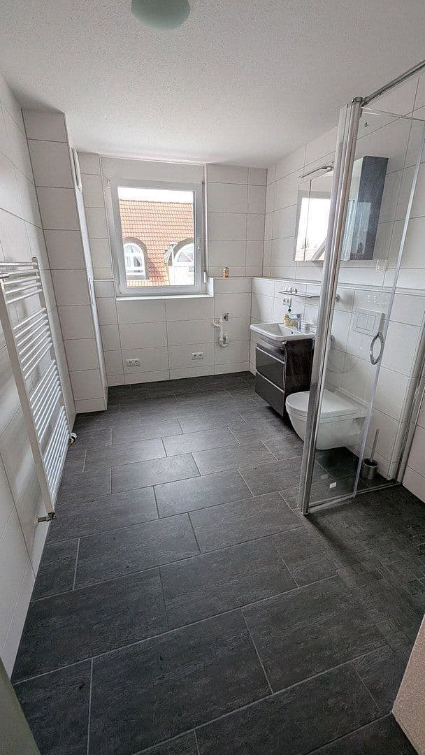 Predaj bytu 3-izbový 91 m², Herrenberg, Bádensko-Wurttembersko Predaj bytu 3-izbový 91 m², Herrenberg, Bádensko-Wurttembersko