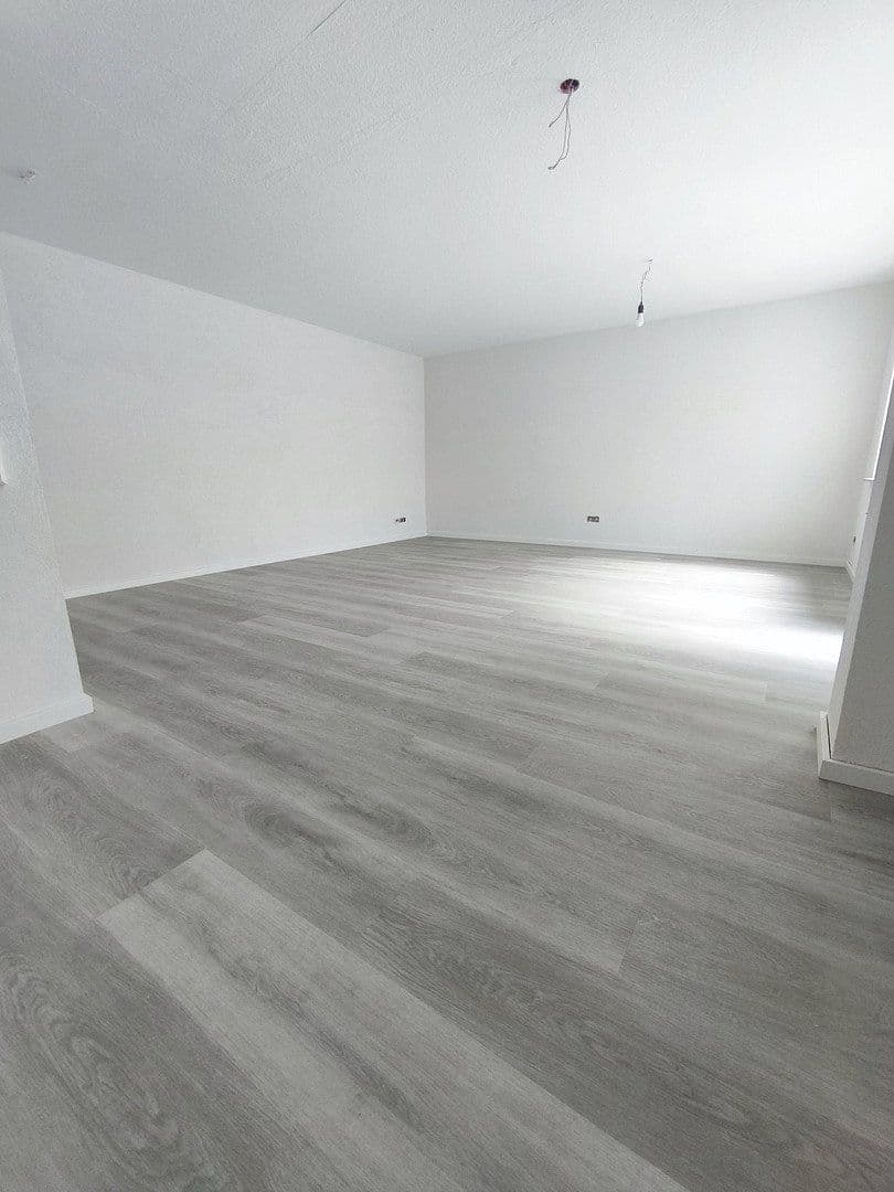 Prenájom bytu 2-izbový 63 m², March, Bádensko-Wurttembersko Prenájom bytu 2-izbový 63 m², March, Bádensko-Wurttembersko