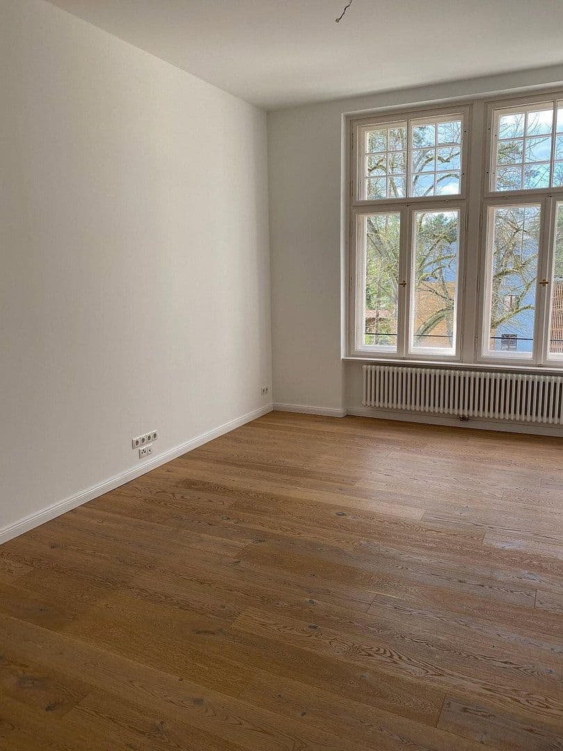 Predaj bytu 4-izbový 100 m², Oranienburg, Brandenbursko Predaj bytu 4-izbový 100 m², Oranienburg, Brandenbursko