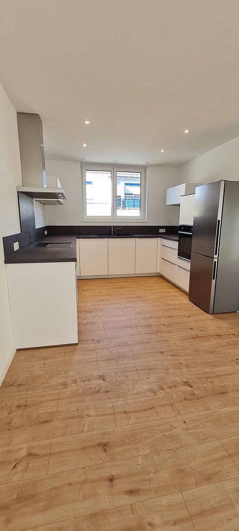 Prenájom domu 137 m², pozemek 40 m², Bad Säckingen, Bádensko-Wurttembersko Prenájom domu 137 m², pozemek 40 m², Bad Säckingen, Bádensko-Wurttembersko