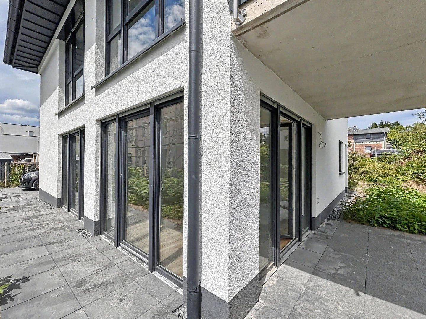 Prenájom bytu 2-izbový 78 m², Siegburg, Severné Porýnie - Westfálsko Prenájom bytu 2-izbový 78 m², Siegburg, Severné Porýnie - Westfálsko