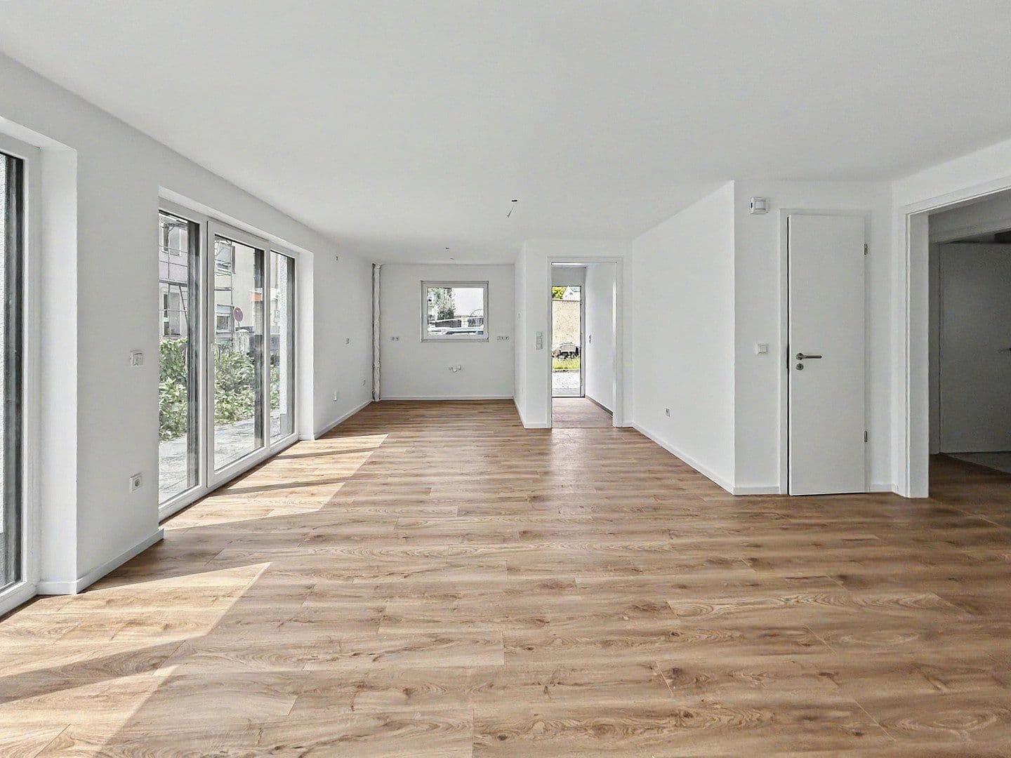 Prenájom bytu 2-izbový 78 m², Siegburg, Severné Porýnie - Westfálsko Prenájom bytu 2-izbový 78 m², Siegburg, Severné Porýnie - Westfálsko
