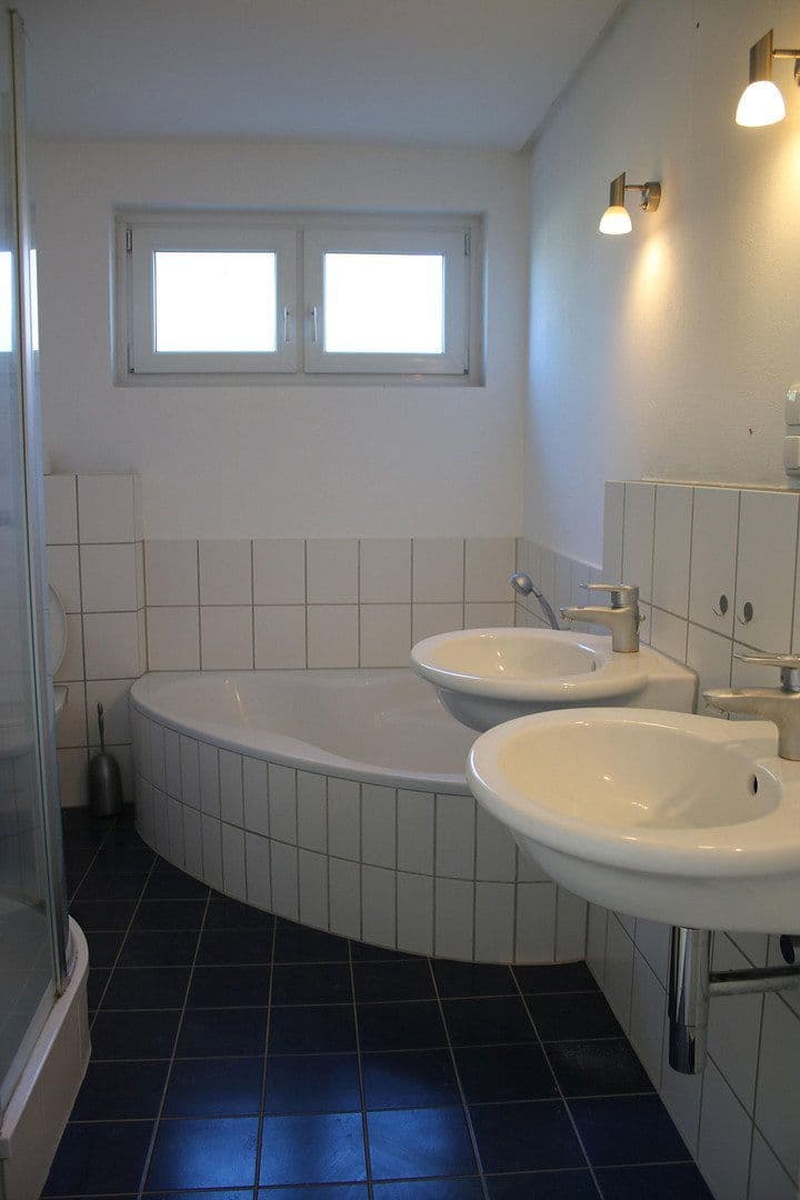 Predaj domu 200 m², pozemek 994 m², Wolfsburg, Dolné Sasko Predaj domu 200 m², pozemek 994 m², Wolfsburg, Dolné Sasko