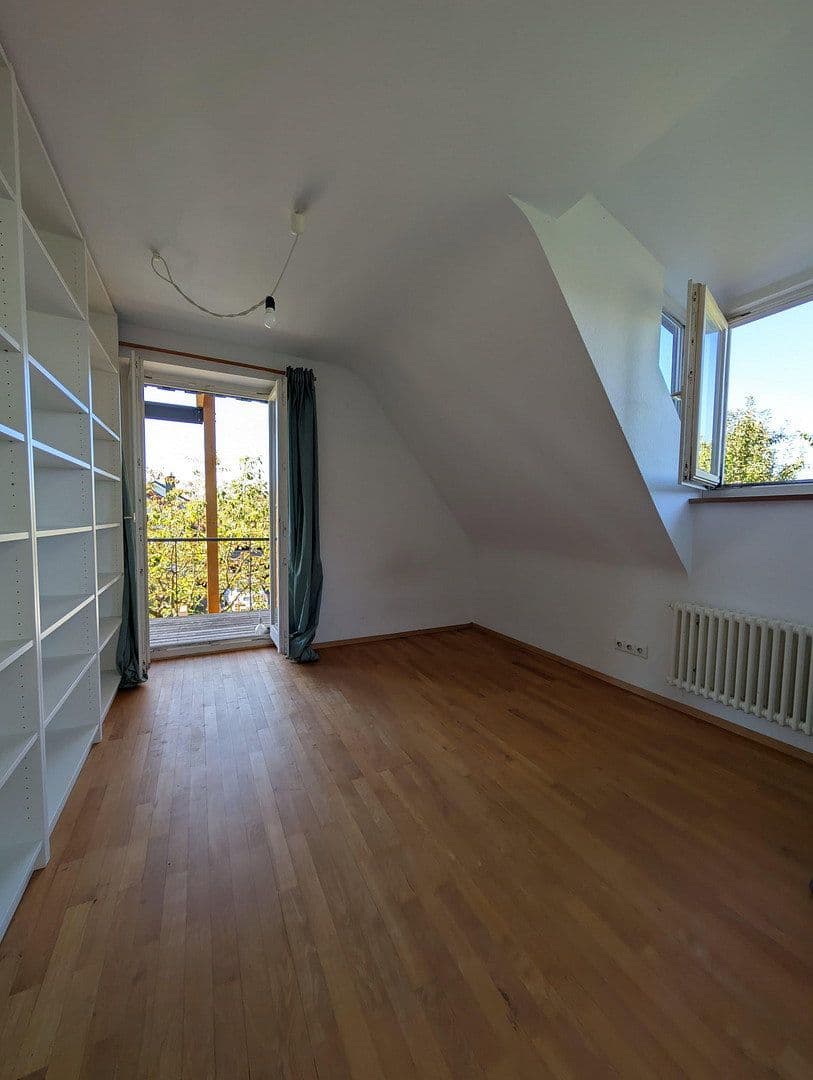 Predaj domu 183 m², pozemek 631 m², Sternbergstr. 18, Tübingen, Bádensko-Wurttembersko Predaj domu 183 m², pozemek 631 m², Sternbergstr. 18, Tübingen, Bádensko-Wurttembersko