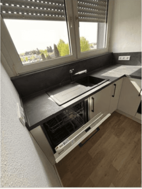 Prenájom bytu 3-izbový 67 m², Schubertstr.73, Bottrop, Severné Porýnie - Westfálsko Prenájom bytu 3-izbový 67 m², Schubertstr.73, Bottrop, Severné Porýnie - Westfálsko