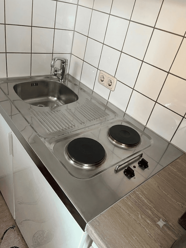 Prenájom bytu 1-izbový 25 m², Saarlandstraße 106, Bingen am Rhein, Porýnie-Falcko Prenájom bytu 1-izbový 25 m², Saarlandstraße 106, Bingen am Rhein, Porýnie-Falcko