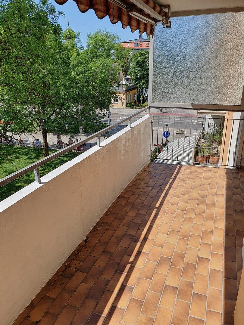 Predaj bytu 3-izbový 87 m², München, Bavorsko Predaj bytu 3-izbový 87 m², München, Bavorsko