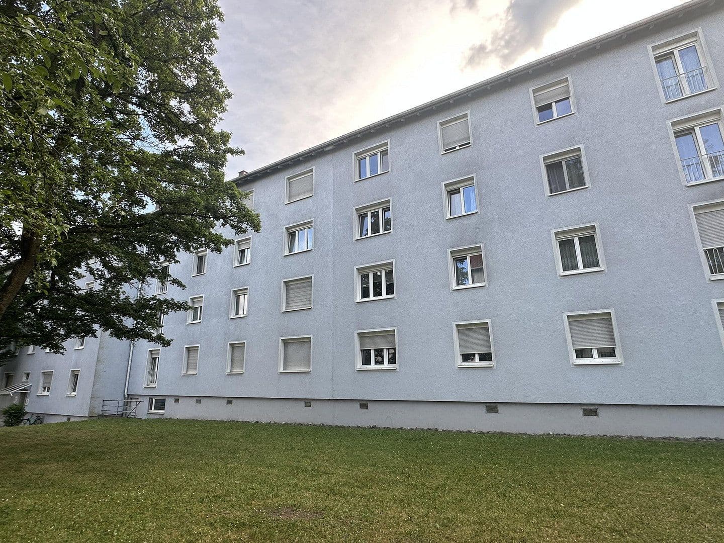 Predaj bytu 3-izbový 57 m², Ulm, Bádensko-Wurttembersko Predaj bytu 3-izbový 57 m², Ulm, Bádensko-Wurttembersko