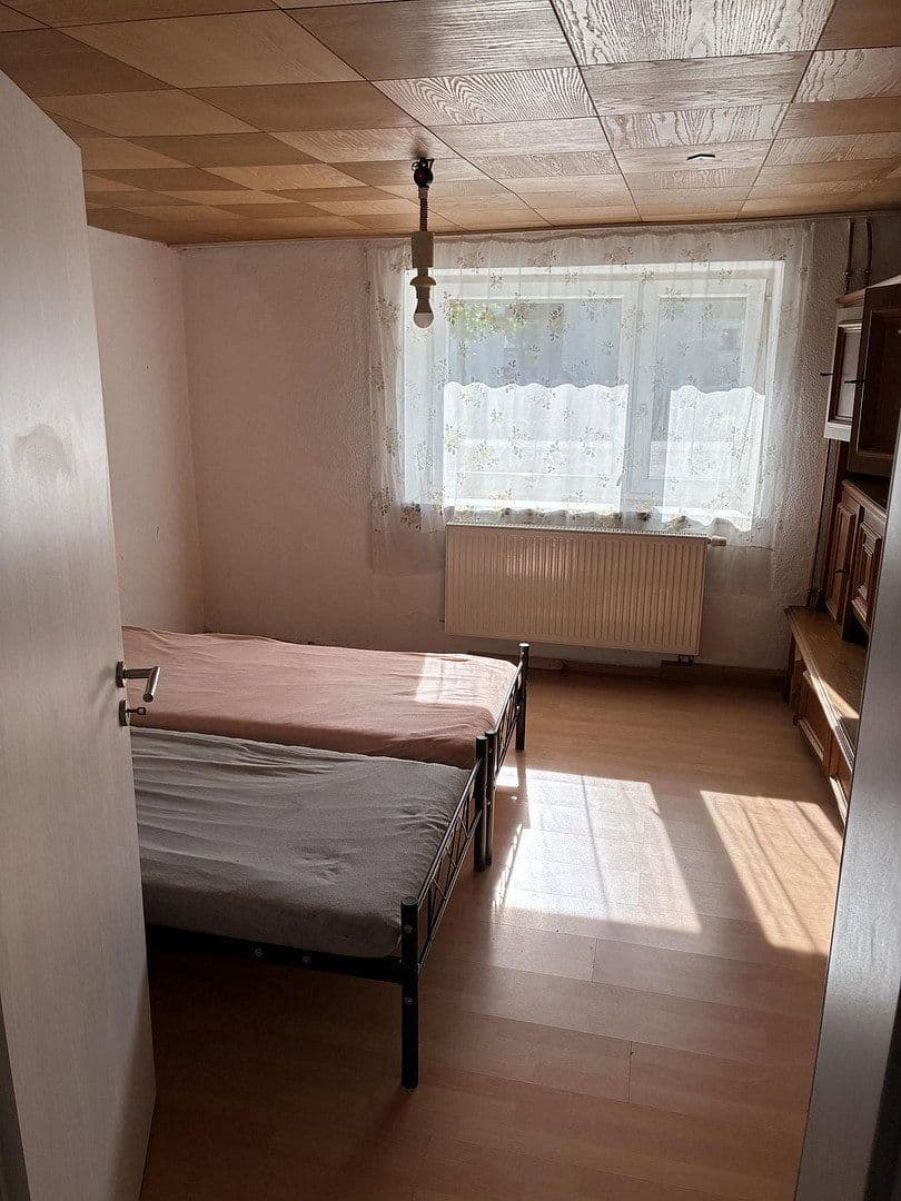 Prenájom domu 160 m², pozemek 331 m², Künzing, Bavorsko Prenájom domu 160 m², pozemek 331 m², Künzing, Bavorsko