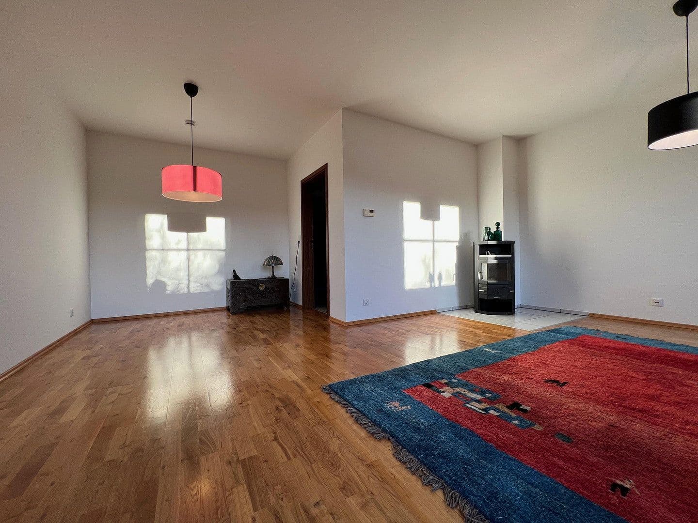 Prenájom domu 138 m², pozemek 192 m², Kiel, Šlezvicko-Holštajnsko Prenájom domu 138 m², pozemek 192 m², Kiel, Šlezvicko-Holštajnsko