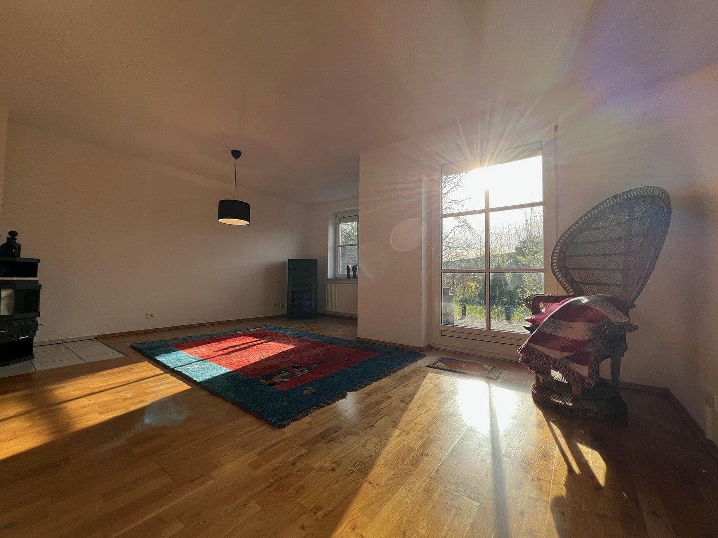 Prenájom domu 138 m², pozemek 192 m², Kiel, Šlezvicko-Holštajnsko Prenájom domu 138 m², pozemek 192 m², Kiel, Šlezvicko-Holštajnsko