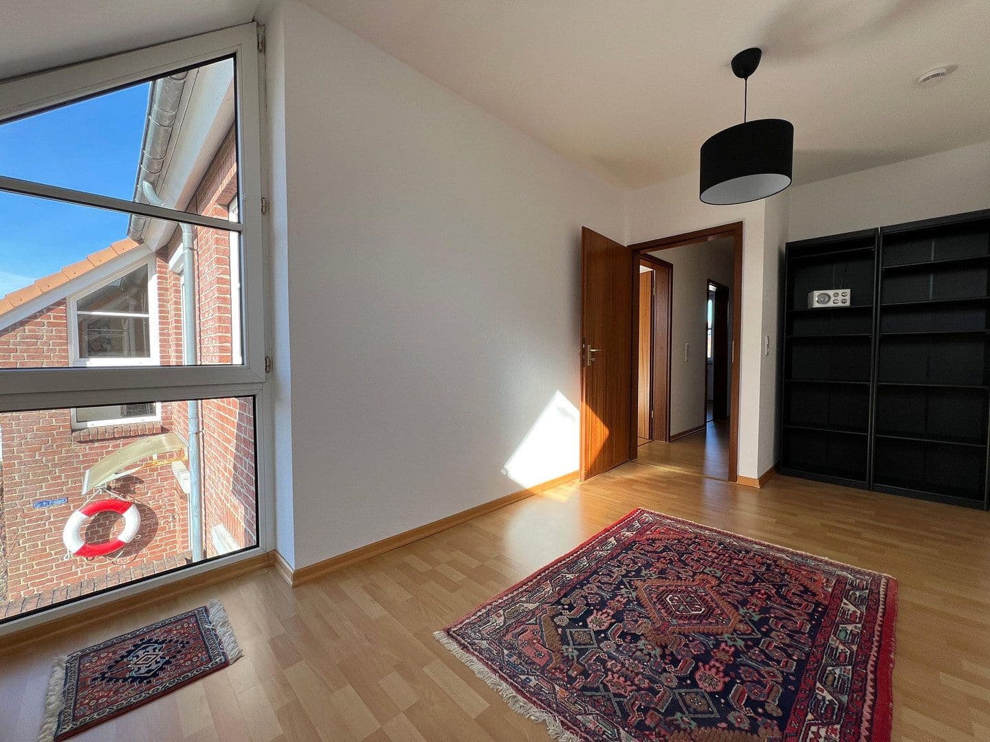 Prenájom domu 138 m², pozemek 192 m², Kiel, Šlezvicko-Holštajnsko Prenájom domu 138 m², pozemek 192 m², Kiel, Šlezvicko-Holštajnsko