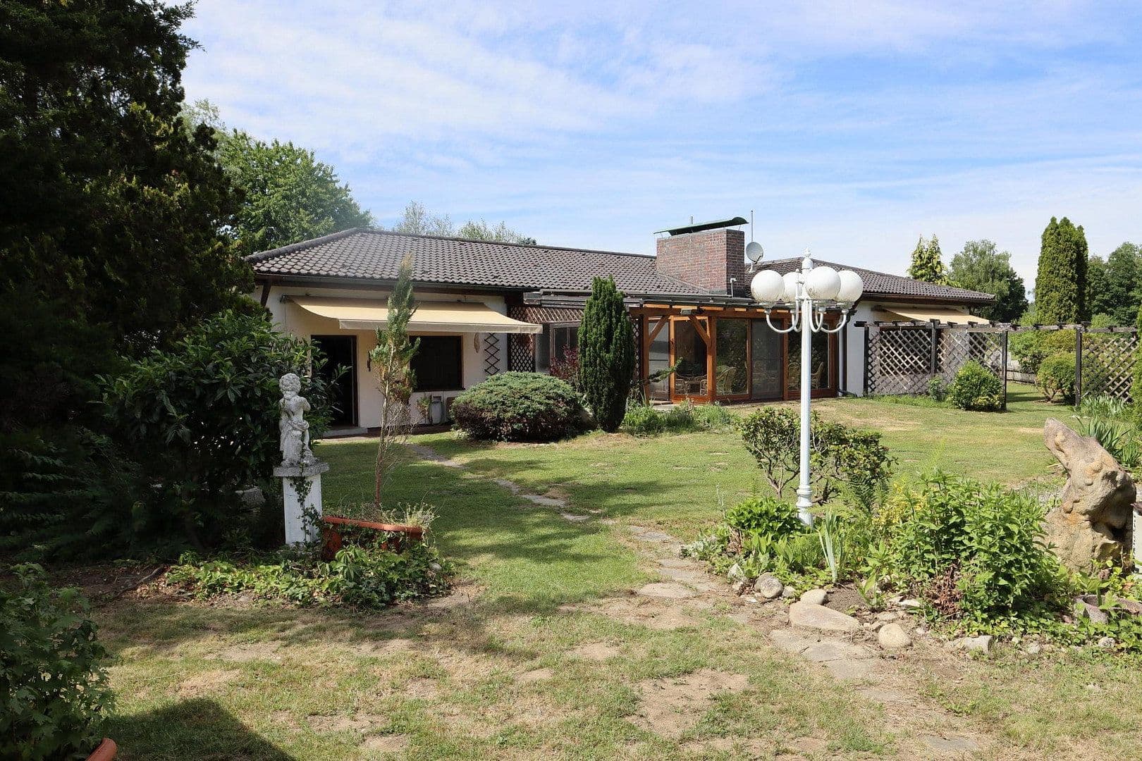 Predaj domu 174 m², pozemek 1.563 m², Kirchdorf am Inn, Bavorsko Predaj domu 174 m², pozemek 1.563 m², Kirchdorf am Inn, Bavorsko