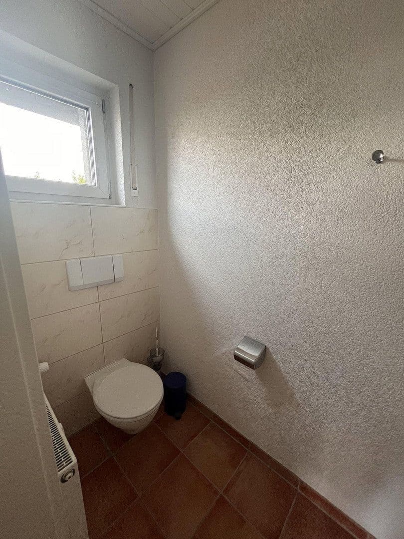 Prenájom bytu 3-izbový 135 m², Messel, Hesensko Prenájom bytu 3-izbový 135 m², Messel, Hesensko