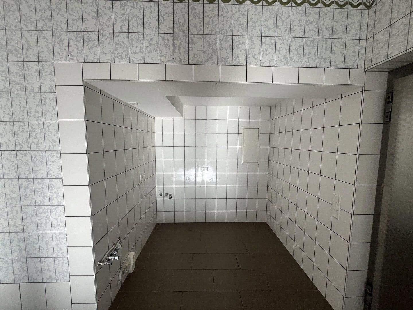Prenájom nebytového priestoru 81 m², Tempelhofer Damm 209, Berlin, Berlín Prenájom nebytového priestoru 81 m², Tempelhofer Damm 209, Berlin, Berlín