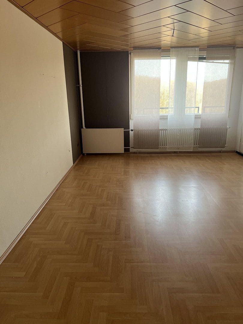 Prenájom bytu 3-izbový 86 m², Friedrich-Ebert-Straße 15, Sindelfingen, Bádensko-Wurttembersko Prenájom bytu 3-izbový 86 m², Friedrich-Ebert-Straße 15, Sindelfingen, Bádensko-Wurttembersko