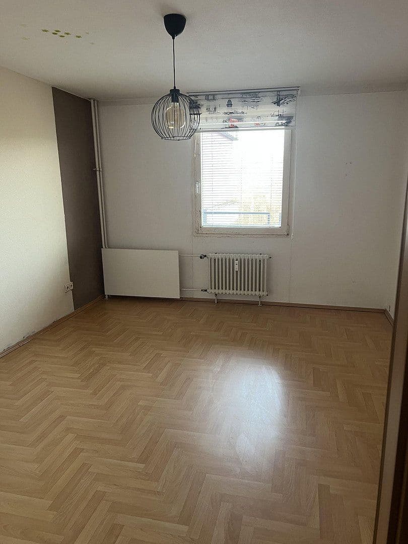 Prenájom bytu 3-izbový 86 m², Friedrich-Ebert-Straße 15, Sindelfingen, Bádensko-Wurttembersko Prenájom bytu 3-izbový 86 m², Friedrich-Ebert-Straße 15, Sindelfingen, Bádensko-Wurttembersko